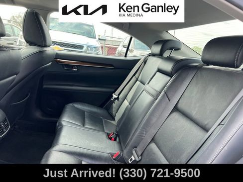 Used 2015 Lexus ES 350 w/ Luxury Package FWD image 10