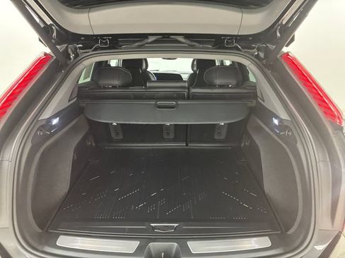 Certified 2025 Cadillac Optiq Luxury 2 w/ LPO, Floor Liner Package AWD/4WD image 17