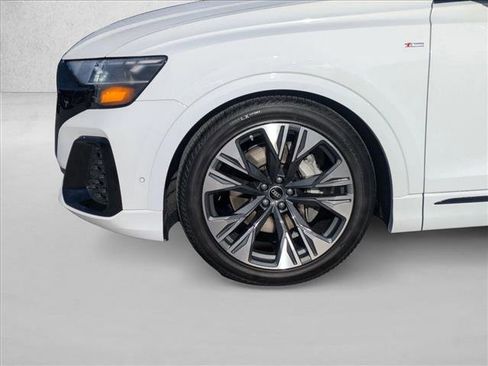 New 2026 Audi Q8 Premium Plus image 10