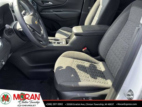 Certified 2024 Chevrolet Equinox LT FWD image 17