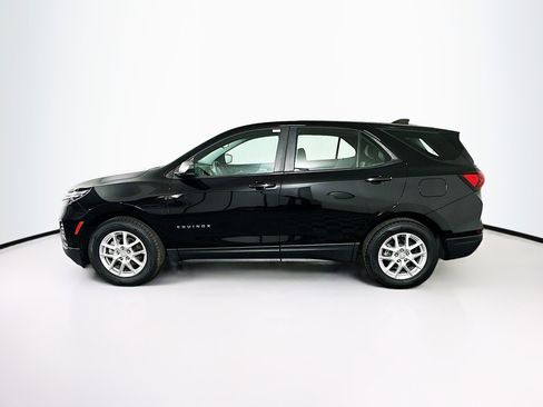 Used 2024 Chevrolet Equinox LS FWD image 4