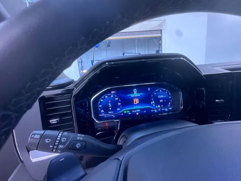 Used 2025 Chevrolet Silverado 1500 LTZ w/ LTZ Premium Package AWD/4WD image 18