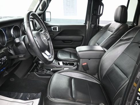 Used 2022 Jeep Wrangler Unlimited Sahara w/ Cold Weather Group image 24