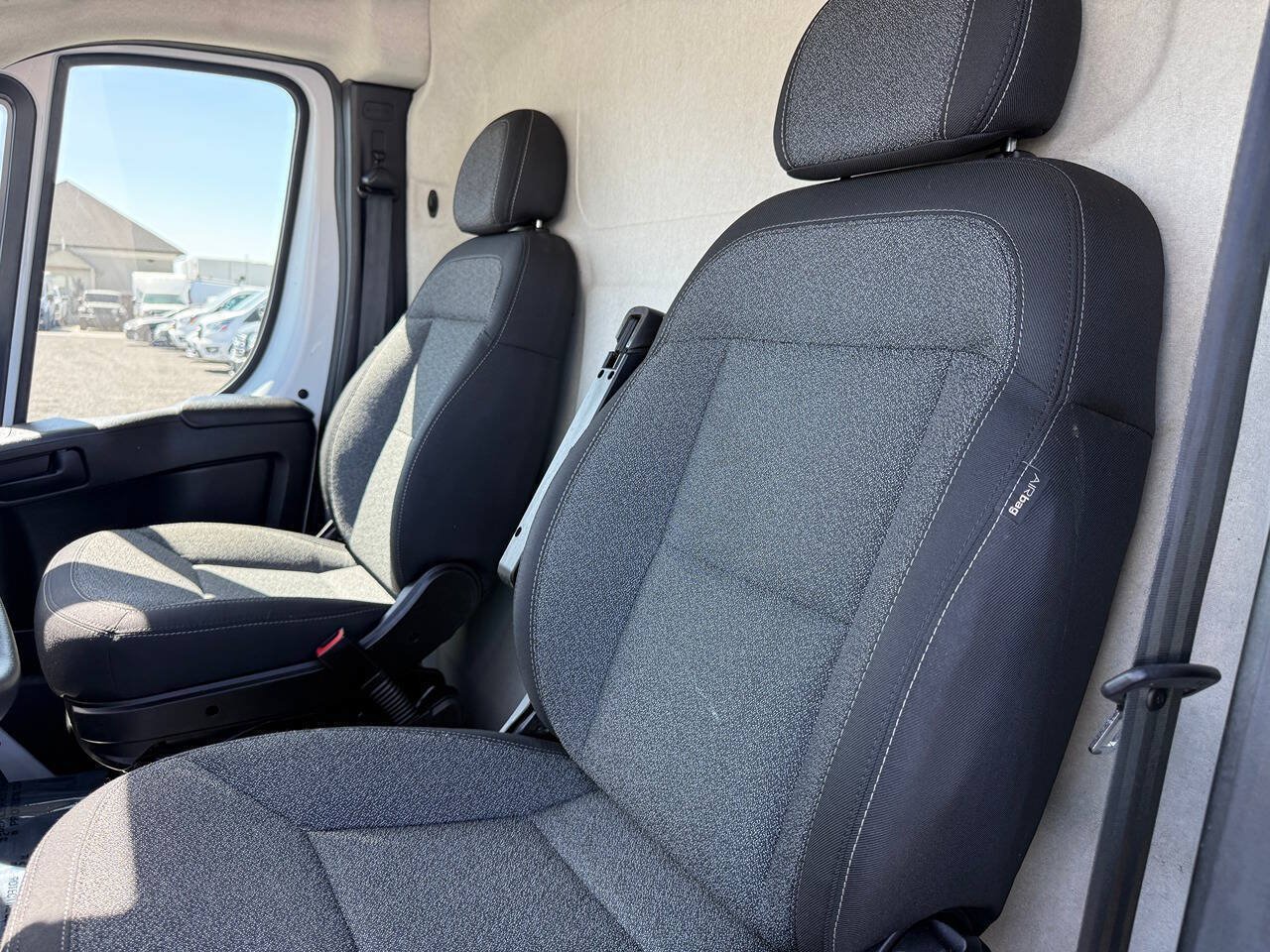 Used 2023 RAM ProMaster 1500 FWD image 15