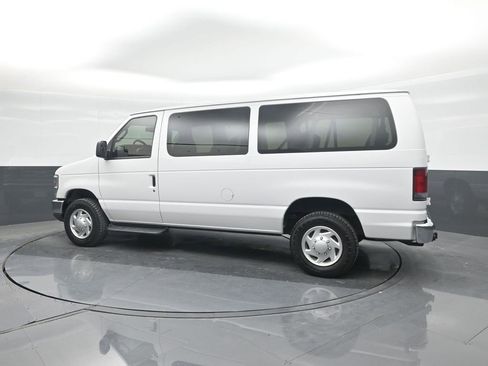 Used 2012 Ford E-350 and Econoline 350 XLT image 25