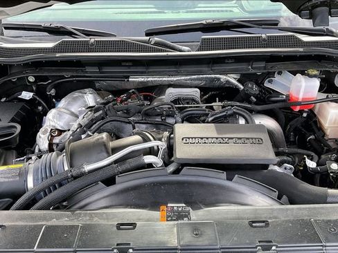 Used 2025 Chevrolet Silverado 2500 LT AWD/4WD image 18