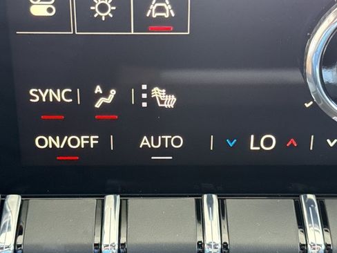New 2027 GMC Terrain Elevation w/ Elevation Premium Package FWD image 14