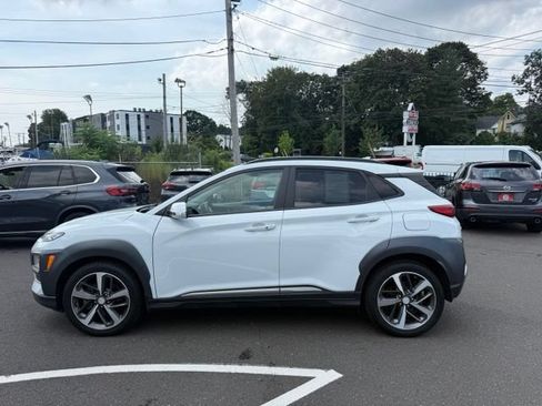 Used 2021 Hyundai Kona Limited AWD/4WD image 9