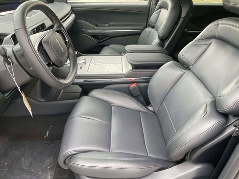 New 2026 Lincoln Navigator L Reserve w/ Jet Appearance Package image 13