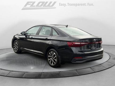 Certified 2025 Volkswagen Jetta S image 6