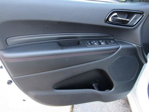 Used 2025 Dodge Durango GT AWD/4WD image 15