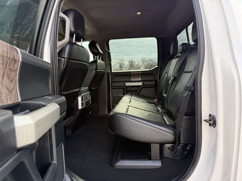 Used 2018 Ford F250 Lariat w/ Lariat Value Package image 12