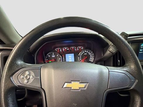 Used 2019 Chevrolet Silverado 1500 Custom w/ Custom Convenience Package image 10