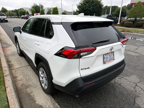Used 2025 Toyota RAV4 LE FWD image 9