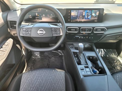 New 2026 Nissan Sentra SV w/ Floor Mat Package FWD image 9