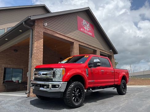 Used 2017 Ford F350 XLT w/ XLT Premium Package AWD/4WD image 59