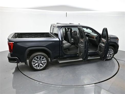 Used 2023 GMC Sierra 1500 Denali w/ Denali Reserve Package image 45
