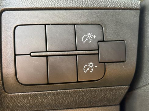 Used 2023 RAM ProMaster 2500 FWD image 28