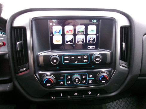 Used 2017 Chevrolet Silverado 1500 LT w/ All Star Edition AWD/4WD image 14