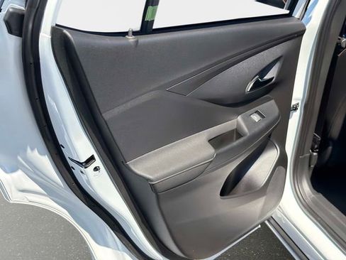 New 2026 Buick Envista Sport Touring FWD image 11