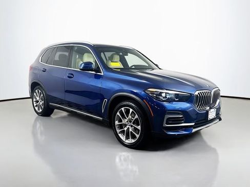 Used 2022 BMW X5 xDrive40i w/ Premium Package AWD/4WD image 10