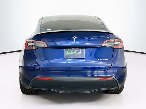 Used 2022 Tesla Model Y Performance AWD/4WD image 7