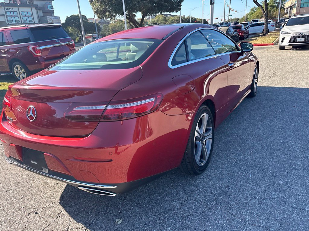 Used 2018 Mercedes-Benz E 400 Coupe image 4