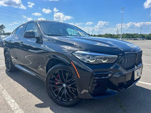 Used 2022 BMW X6 M50i w/ Premium Enhanced Package AWD/4WD image 1