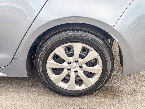Used 2024 Toyota Corolla LE FWD image 12