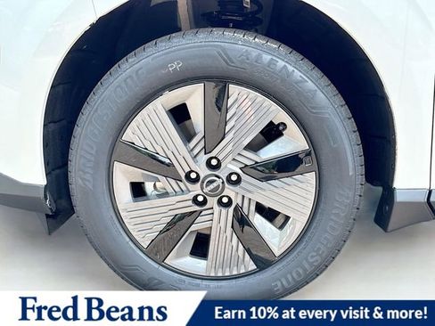 New 2025 Nissan Murano SL image 19