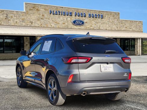 Used 2023 Ford Escape ST-Line w/ Tech Pack #1 image 4