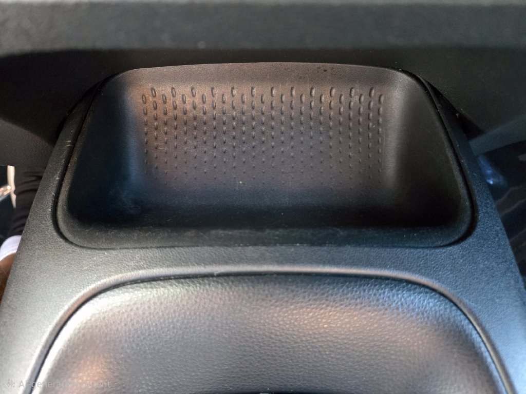 Used 2023 Toyota Corolla LE FWD image 32