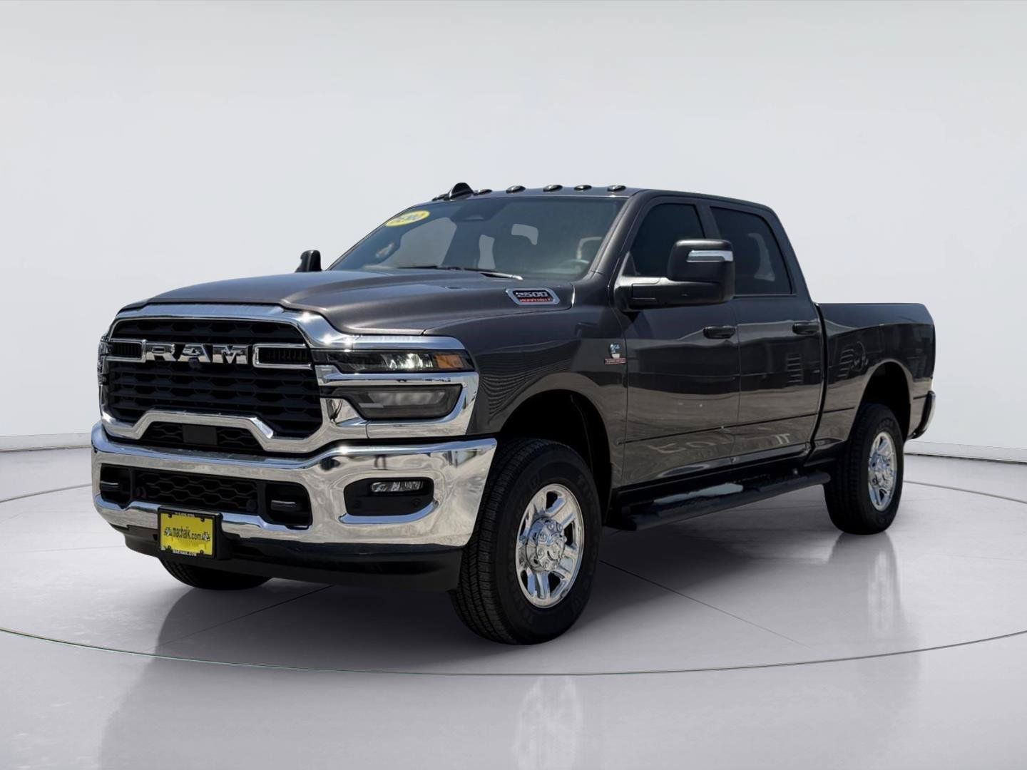 Used 2025 RAM 2500 Tradesman AWD/4WD image 1