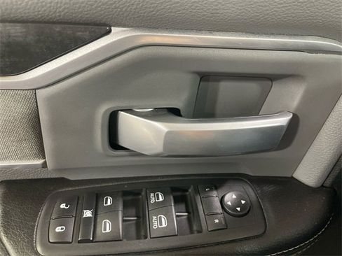 Used 2019 RAM 2500 Big Horn image 13