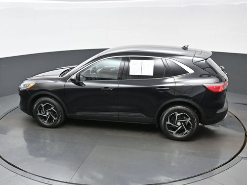 Used 2020 Ford Escape SE AWD/4WD image 34