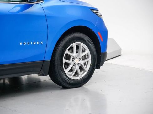 Used 2024 Chevrolet Equinox LT FWD image 8