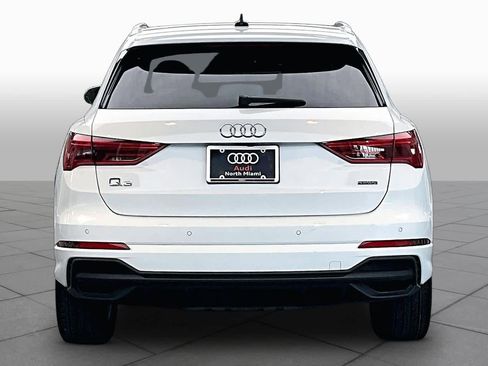 Used 2024 Audi Q3 2.0T Premium AWD/4WD image 5