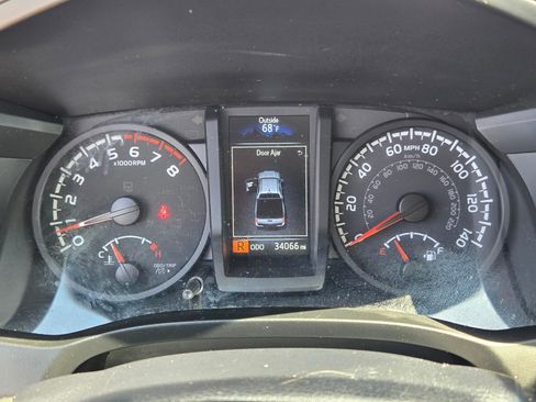 Used 2021 Toyota Tacoma SR w/ SR Convenience Package RWD image 20