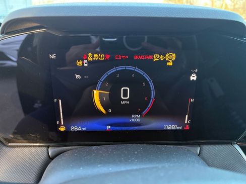 Used 2025 Chevrolet TrailBlazer LT image 38