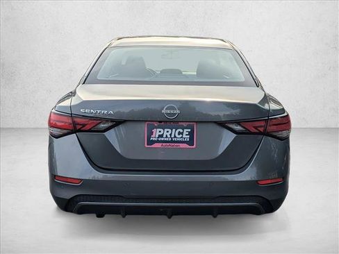 Used 2024 Nissan Sentra S image 7
