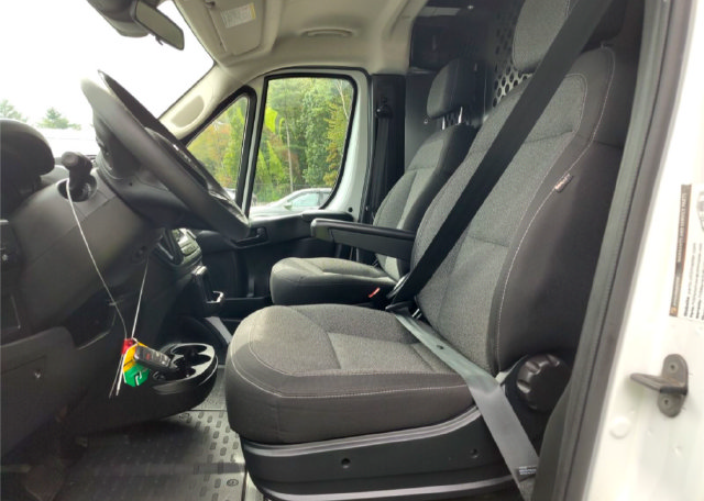 Used 2025 RAM ProMaster 2500 w/ U-Haul Equipment Group FWD image 4