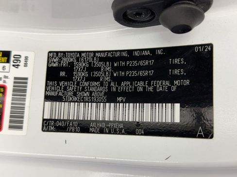 Used 2024 Toyota Sienna LE image 15