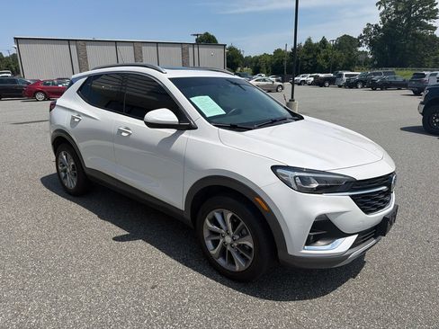 Used 2023 Buick Encore GX Essence w/ Experience Buick Package AWD/4WD image 11