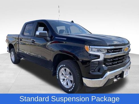 Used 2025 Chevrolet Silverado 1500 LT image 6