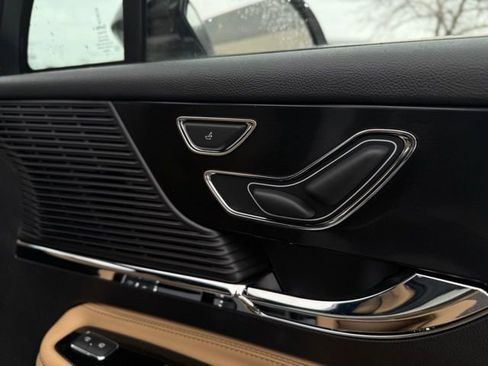 Certified 2022 Lincoln Corsair Reserve w/ Equipment Group 201A image 17