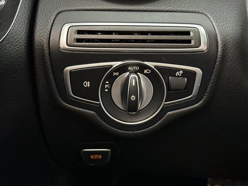 Certified 2022 Mercedes-Benz C 300 Coupe image 33