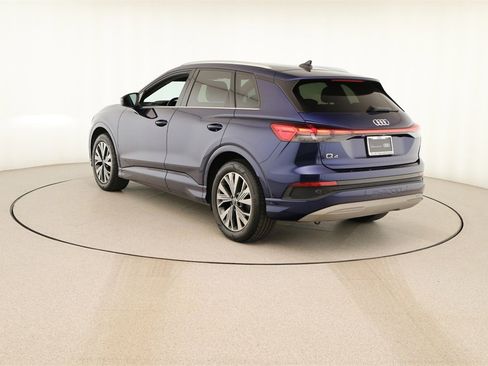 Used 2023 Audi Q4 e-tron Premium Plus w/ Premium Plus image 4