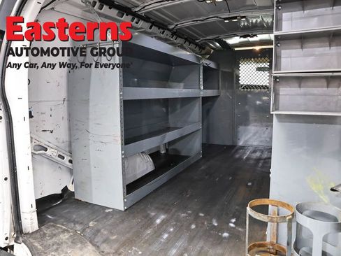 Used 2020 GMC Savana 3500 w/ Driver Convenience Package RWD image 20