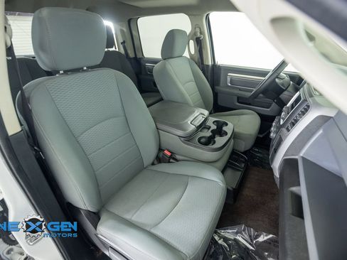 Used 2019 RAM 1500 Tradesman w/ Popular Equipment Group AWD/4WD image 39