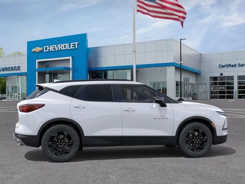 New 2026 Chevrolet Blazer LT AWD/4WD image 5